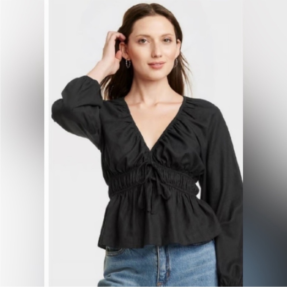 Universal Thread Black Linen Blend Ruched V-Neck Blouse